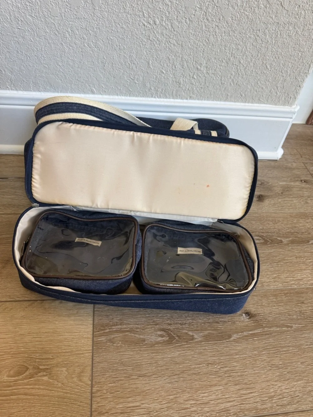 N/A stylish navy